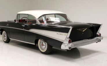 Chevrolet-Bel-air-1957-Onyx-Black-Red-1