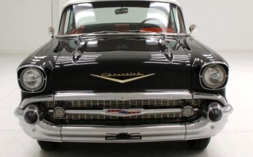 Chevrolet-Bel-air-1957-Onyx-Black-Red-11