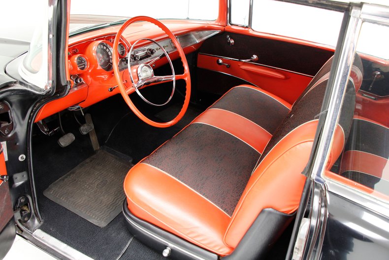 Chevrolet-Bel-air-1957-Onyx-Black-Red-22