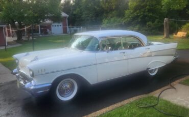 Chevrolet-Bel-air-1957-White-Gray