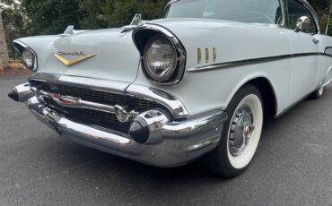 Chevrolet-Bel-air-1957-White-Grey-1