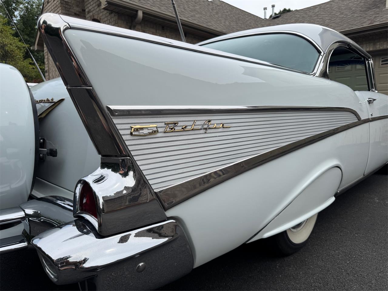 Chevrolet-Bel-air-1957-White-Grey-29