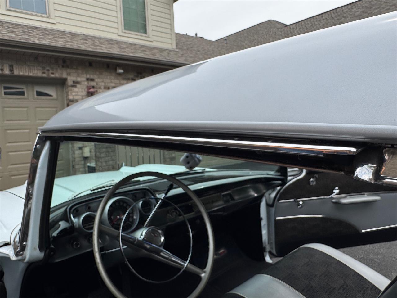 Chevrolet-Bel-air-1957-White-Grey-37