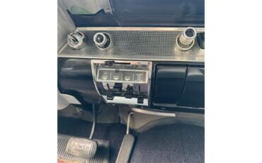 Chevrolet-Bel-air-1957-White-Grey-40