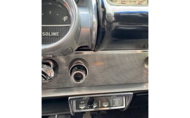 Chevrolet-Bel-air-1957-White-Grey-44