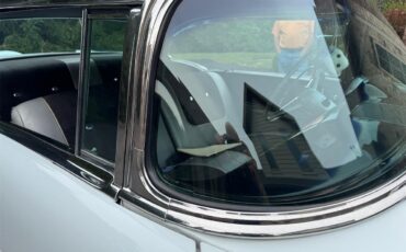 Chevrolet-Bel-air-1957-White-Grey-50