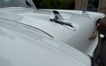 Chevrolet-Bel-air-1957-White-Grey-57