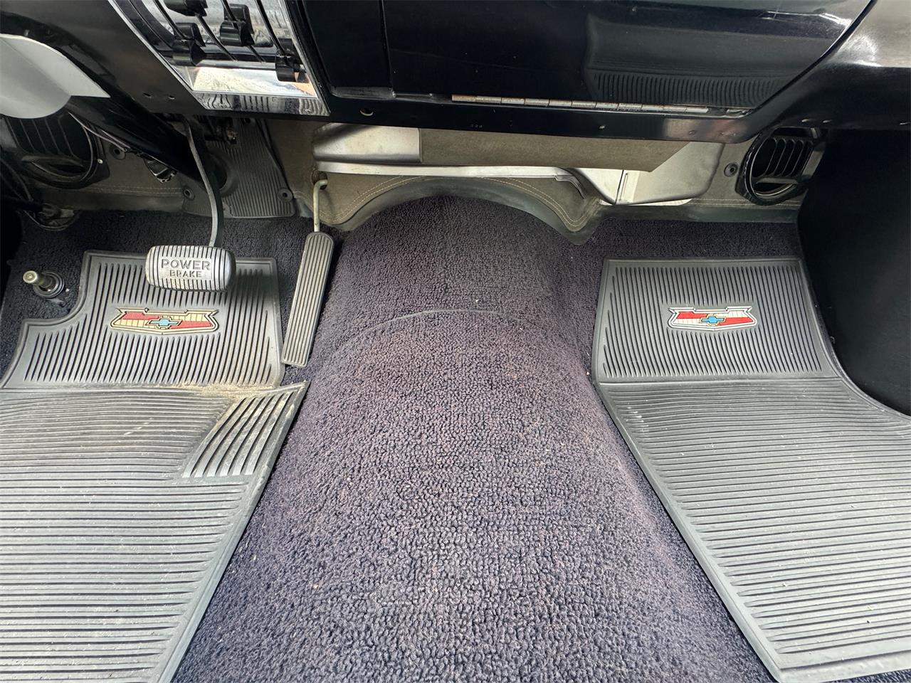 Chevrolet-Bel-air-1957-White-Grey-67