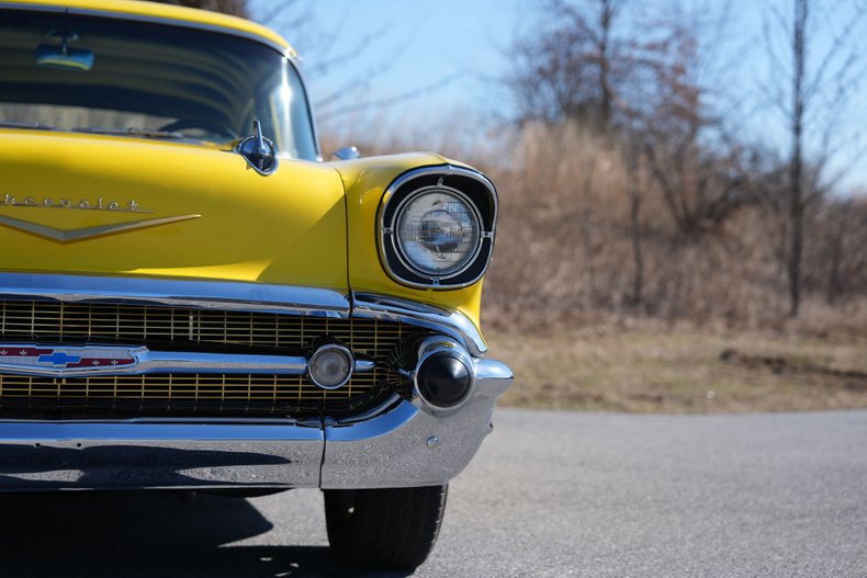 Chevrolet-Bel-air-1957-Yellow-Black-16