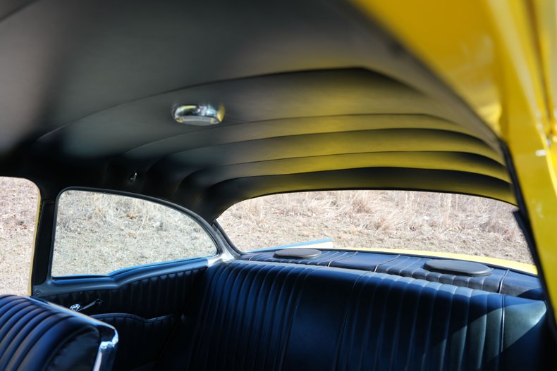 Chevrolet-Bel-air-1957-Yellow-Black-30