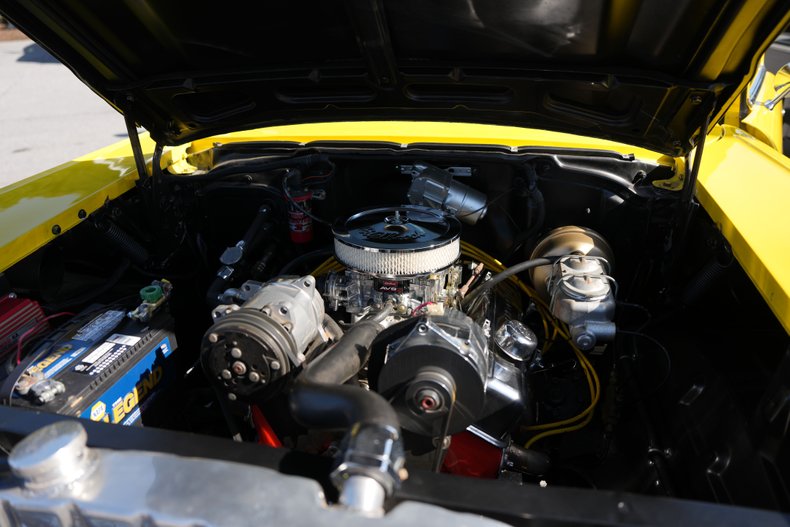 Chevrolet-Bel-air-1957-Yellow-Black-37