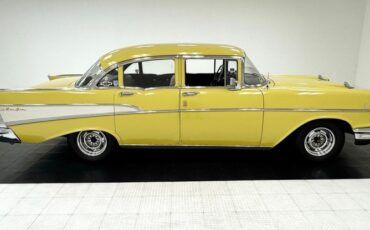 Chevrolet-Bel-air-1957-Yellow-Black-4