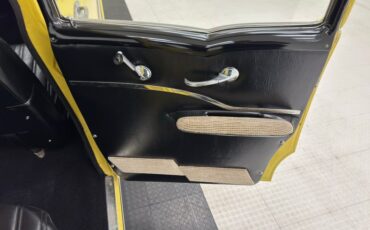 Chevrolet-Bel-air-1957-Yellow-Black-40