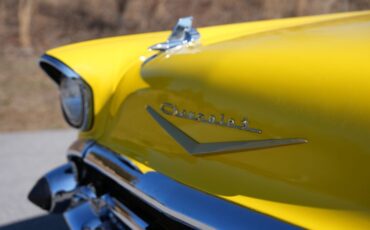 Chevrolet-Bel-air-1957-Yellow-Black-46