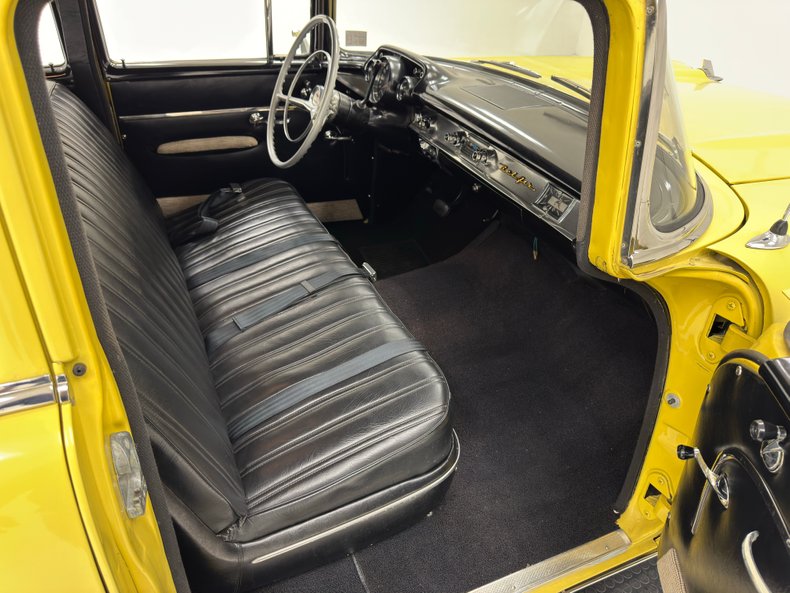 Chevrolet-Bel-air-1957-Yellow-Black-46