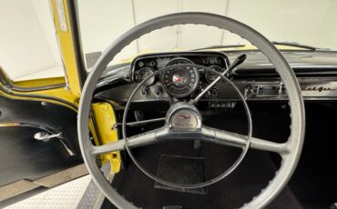 Chevrolet-Bel-air-1957-Yellow-Black-49
