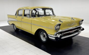 Chevrolet-Bel-air-1957-Yellow-Black-5