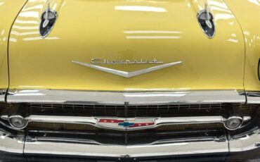 Chevrolet-Bel-air-1957-Yellow-Black-7