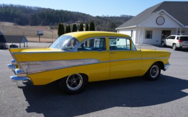 Chevrolet-Bel-air-1957-Yellow-Black-8