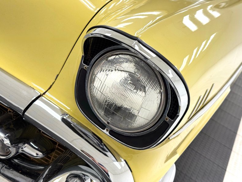 Chevrolet-Bel-air-1957-Yellow-Black-8