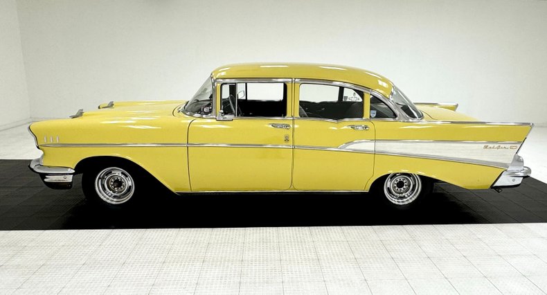 Chevrolet-Bel-air-1957-Yellow-Black