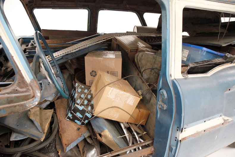 Chevrolet-Brookwood-1958-Fathom-Blue-Blue-29