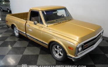 Chevrolet-C10-1970-Medium-Gold-Metallic-Gray-18