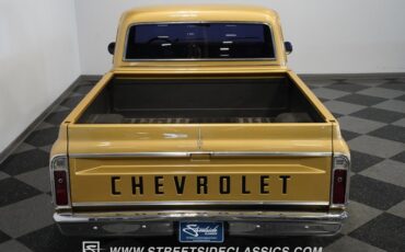 Chevrolet-C10-1970-Medium-Gold-Metallic-Gray-25