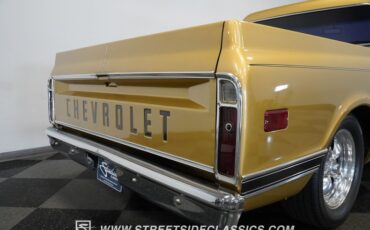 Chevrolet-C10-1970-Medium-Gold-Metallic-Gray-26