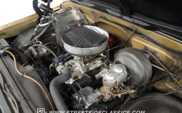 Chevrolet-C10-1970-Medium-Gold-Metallic-Gray-32