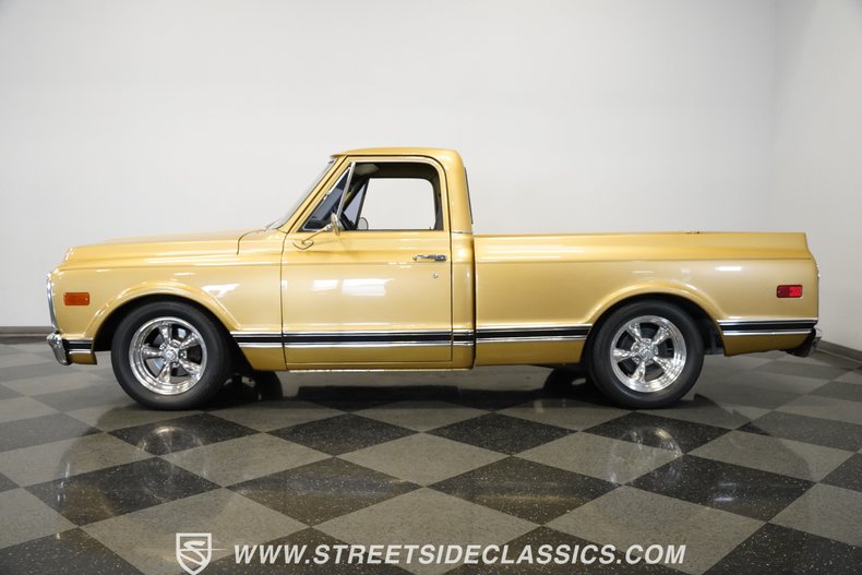 Chevrolet-C10-1970-Medium-Gold-Metallic-Gray-43