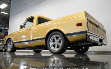 Chevrolet-C10-1970-Medium-Gold-Metallic-Gray-9