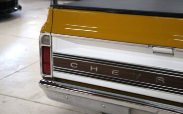 Chevrolet-C10-1972-Gold-Black-ampamp-Yellow-H-12