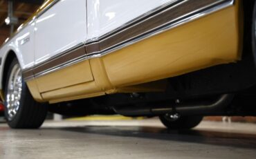 Chevrolet-C10-1972-Gold-Black-ampamp-Yellow-H-26