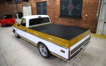 Chevrolet-C10-1972-Gold-Black-ampamp-Yellow-H-27