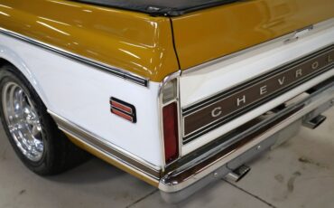 Chevrolet-C10-1972-Gold-Black-ampamp-Yellow-H-30