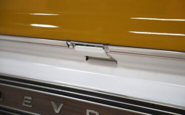 Chevrolet-C10-1972-Gold-Black-ampamp-Yellow-H-36