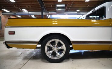 Chevrolet-C10-1972-Gold-Black-ampamp-Yellow-H-49