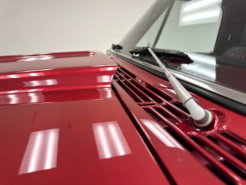 Chevrolet-C10-1972-Ruby-Red-Metallic-Black-17