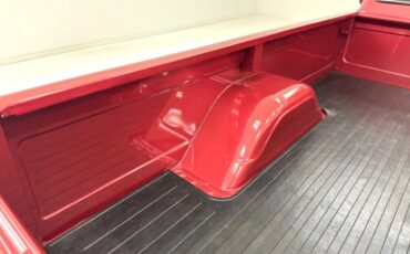 Chevrolet-C10-1972-Ruby-Red-Metallic-Black-29
