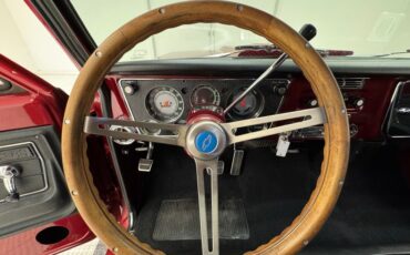 Chevrolet-C10-1972-Ruby-Red-Metallic-Black-36