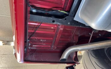 Chevrolet-C10-1972-Ruby-Red-Metallic-Black-45