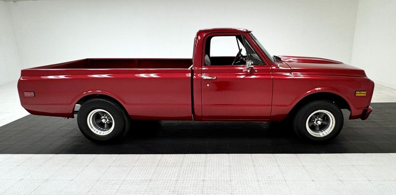 Chevrolet-C10-1972-Ruby-Red-Metallic-Black-8