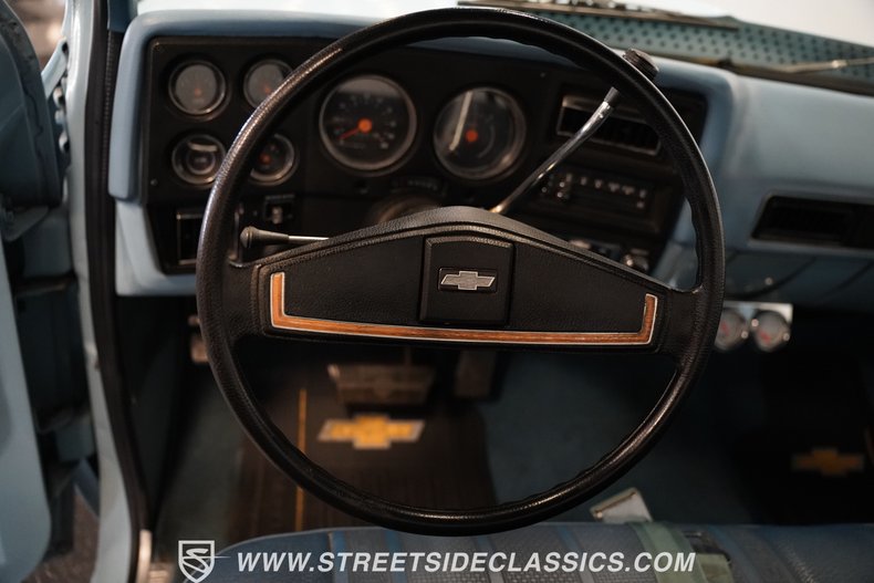 Chevrolet-C10-1974-Skyline-Blue-Blue-2