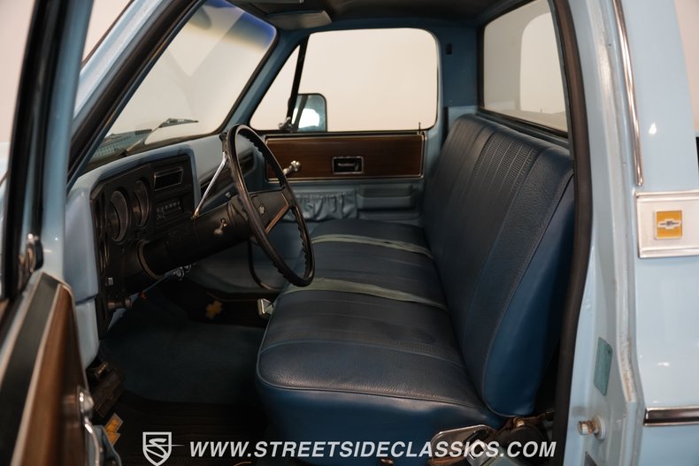 Chevrolet-C10-1974-Skyline-Blue-Blue-30