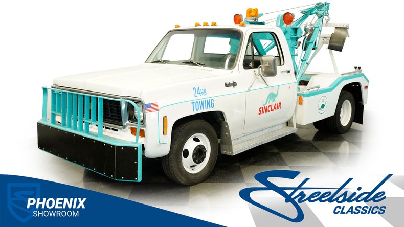 Chevrolet-C30-1973-White-Black-31