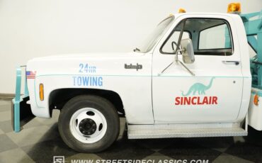 Chevrolet-C30-1973-White-Black-4