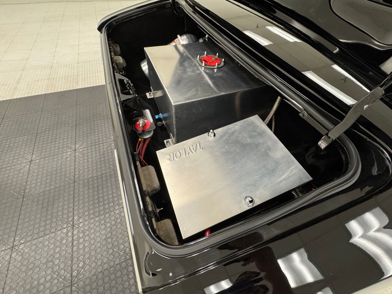 Chevrolet-Camaro-1967-Black-Black-1