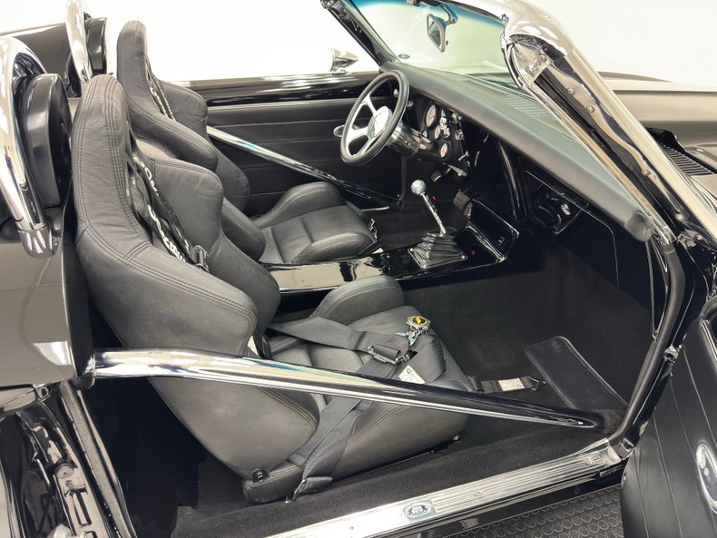 Chevrolet-Camaro-1967-Black-Black-31