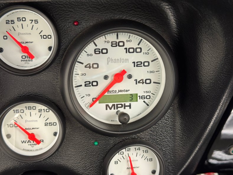 Chevrolet-Camaro-1967-Black-Black-35